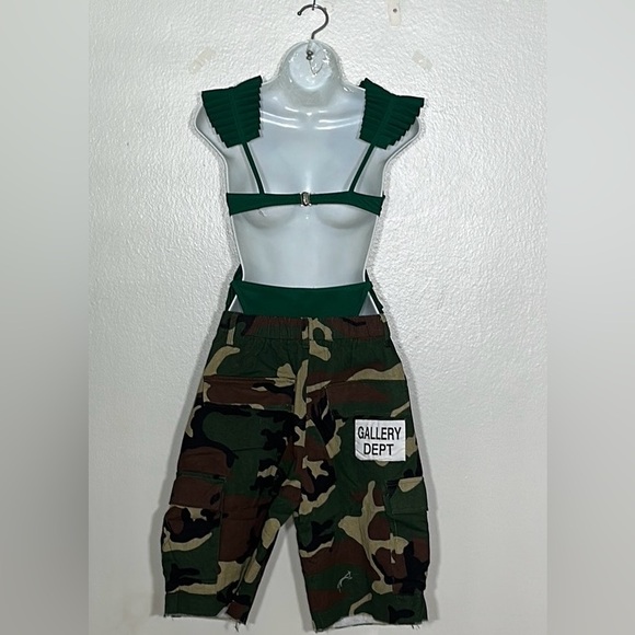 Emerald Green One-Piece Swimsuit with Sweetheart Neckline - Picture 5 of 6